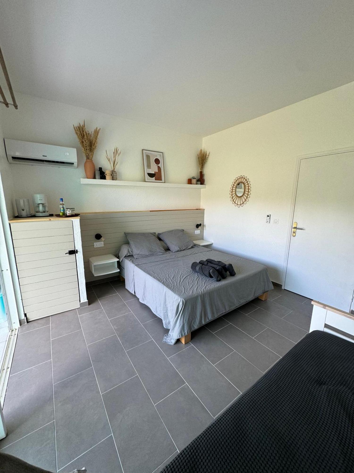 Studio Kaz' Coco Grand-Bourg  Extérieur photo